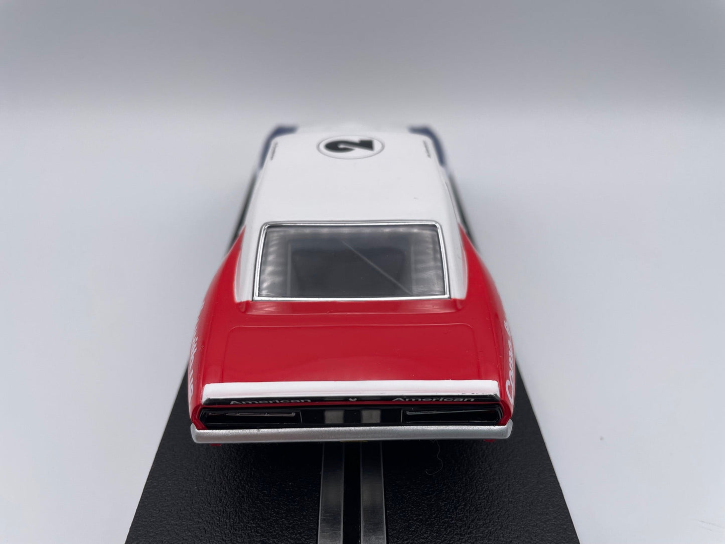 Scalextric - Chevrolet Camaro - #2 American Airlines - Trans Am 1969 - Muscle Car Mayhem - C1449* Unboxed