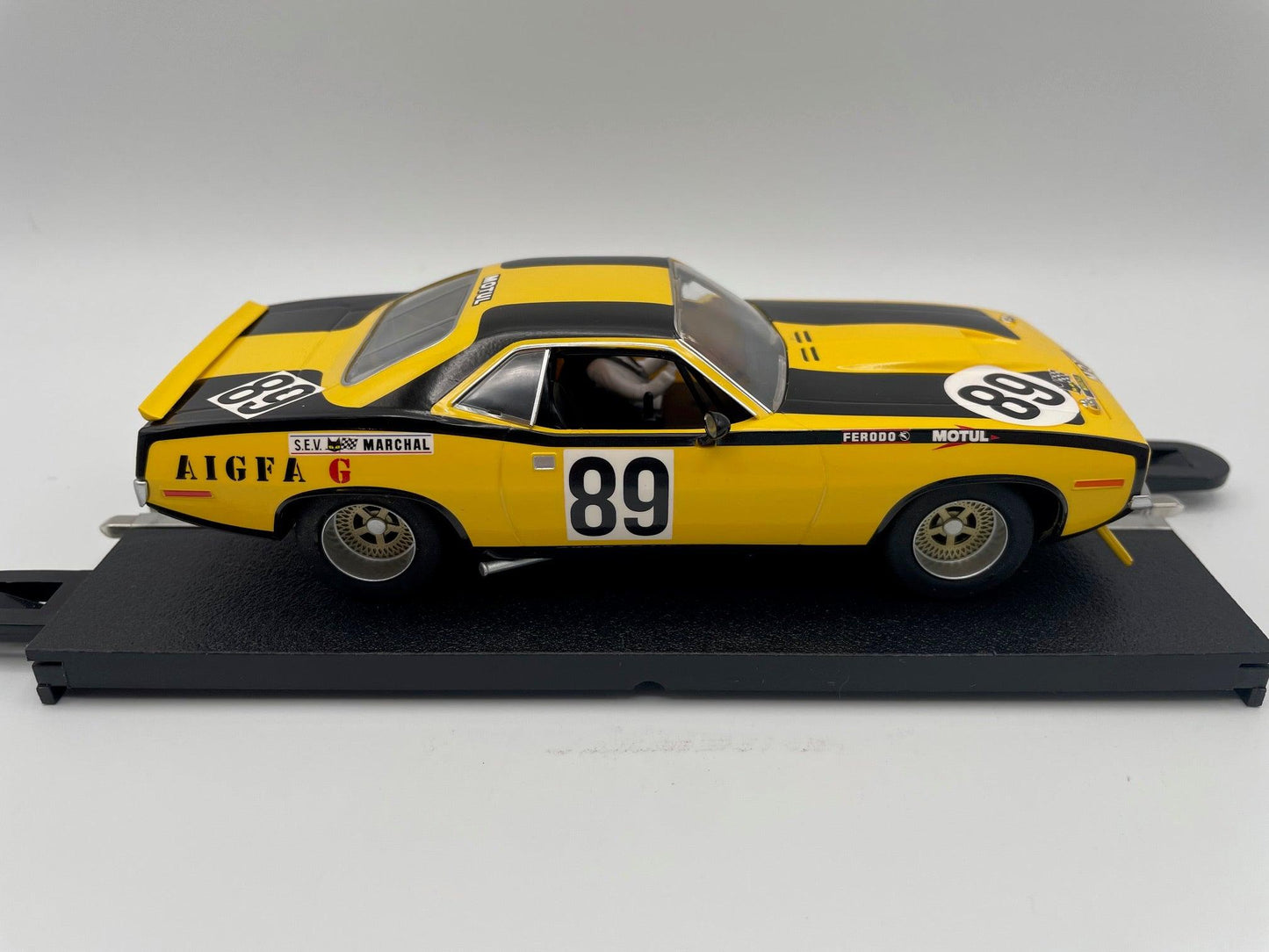 Scalextric - Chrysler (Plymouth) Hemicuda - #89 Motul - Le Mans 1975 - C4345