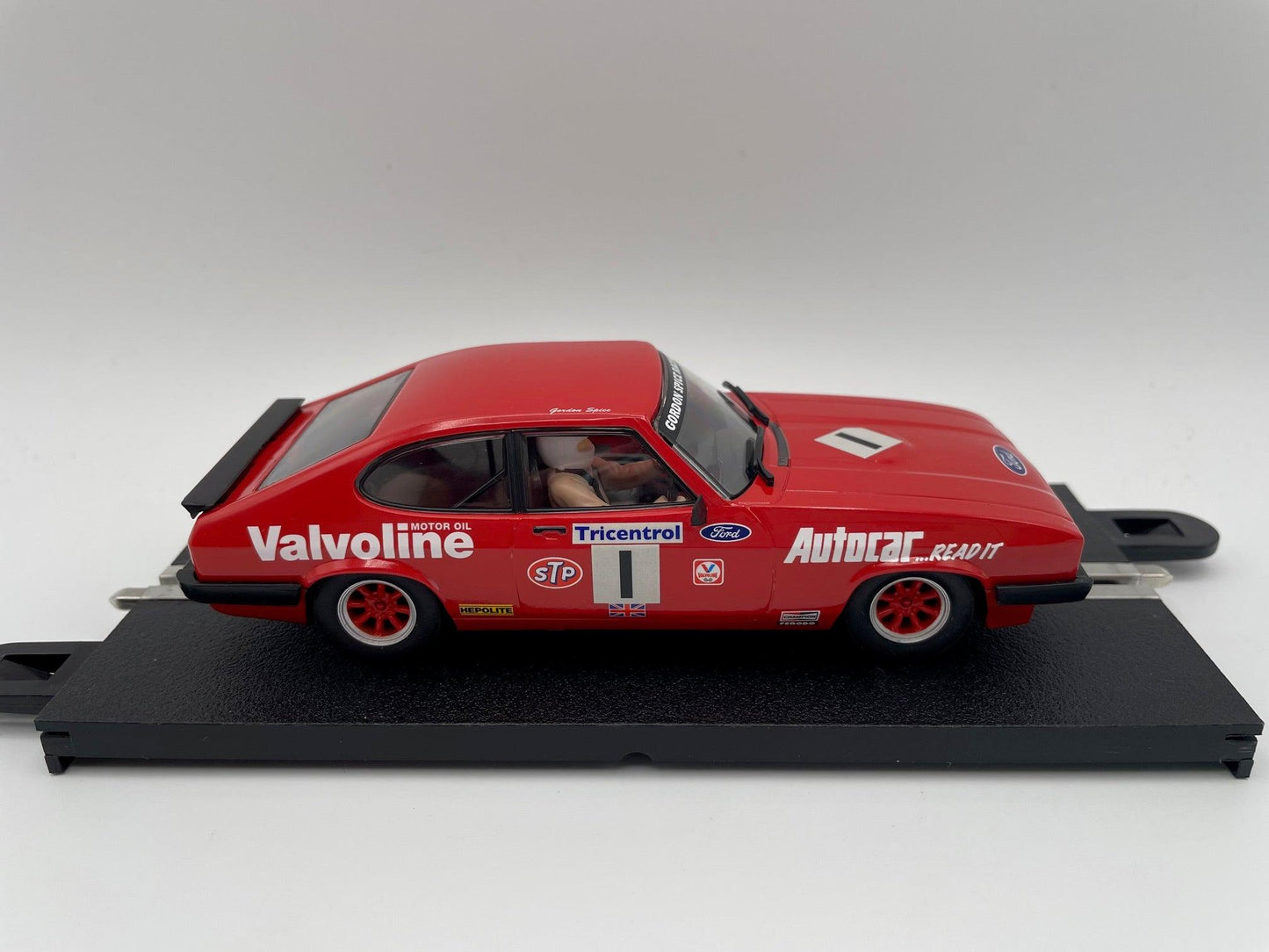 Scalextric - Ford Capri Mk. III - #1 Gordon Spice Racing - BSCC 1980 - C4250