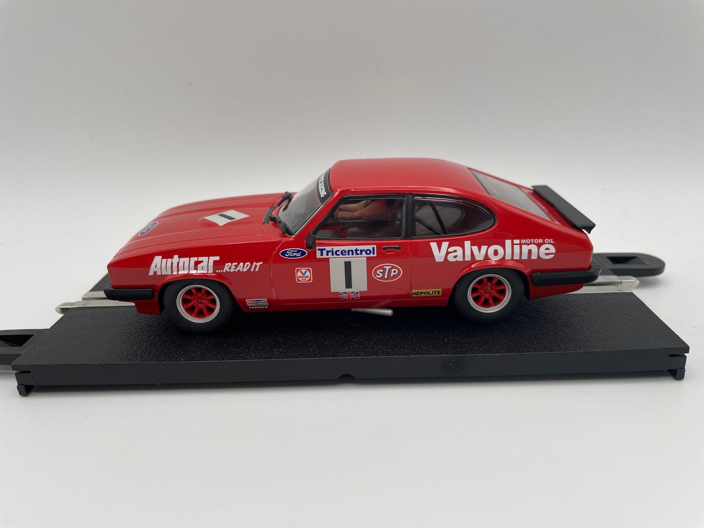 Scalextric - Ford Capri Mk. III - #1 Gordon Spice Racing - BSCC 1980 - C4250