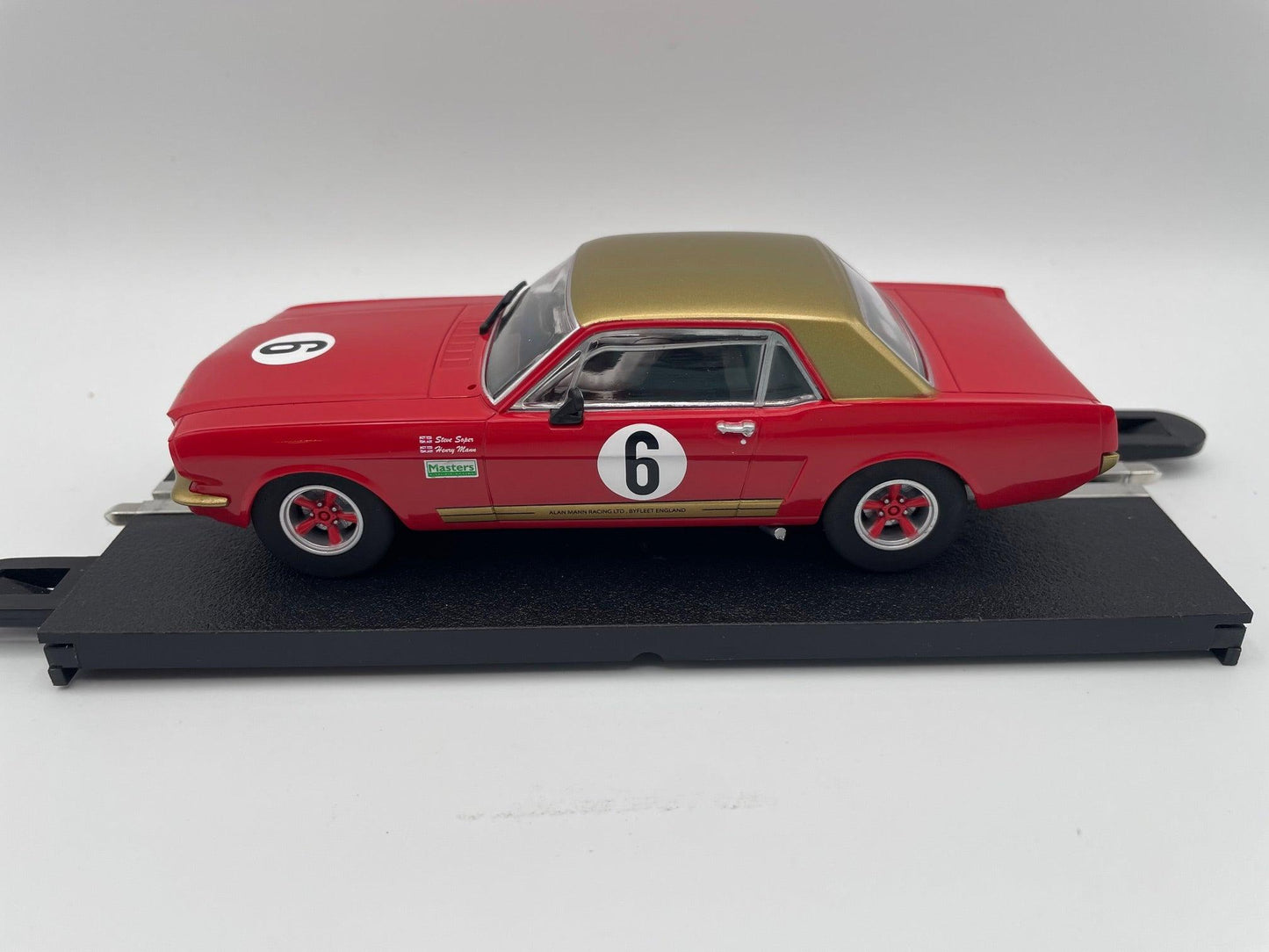 Scalextric - Ford Mustang - #6 Alan Mann Racing - C4339