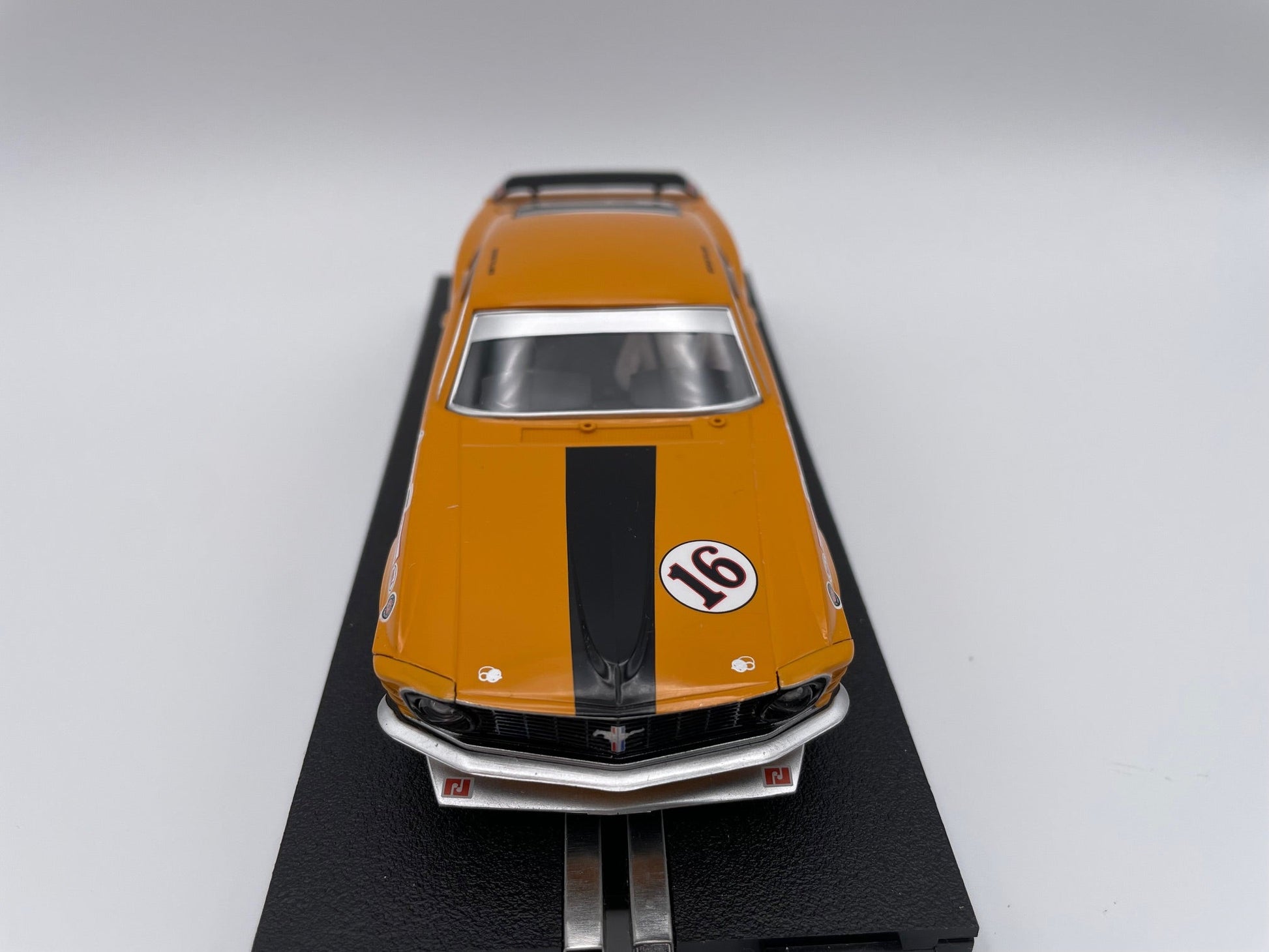 Scalextric - Ford Mustang Boss 302 - #16 Parnelli Jones - Trans Am 1970 - Sports Car Challenge - C4452 / C1445* Unboxed