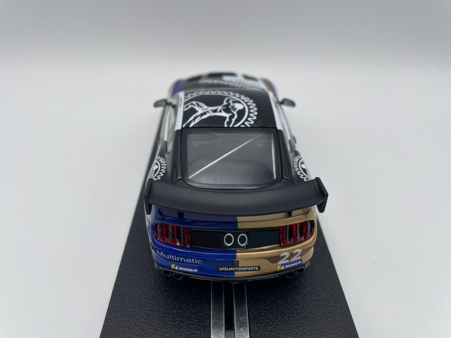 Scalextric - Ford Mustang GT4 - #22 Multimatic - Canadian GT 2021 - C4403 Unboxed