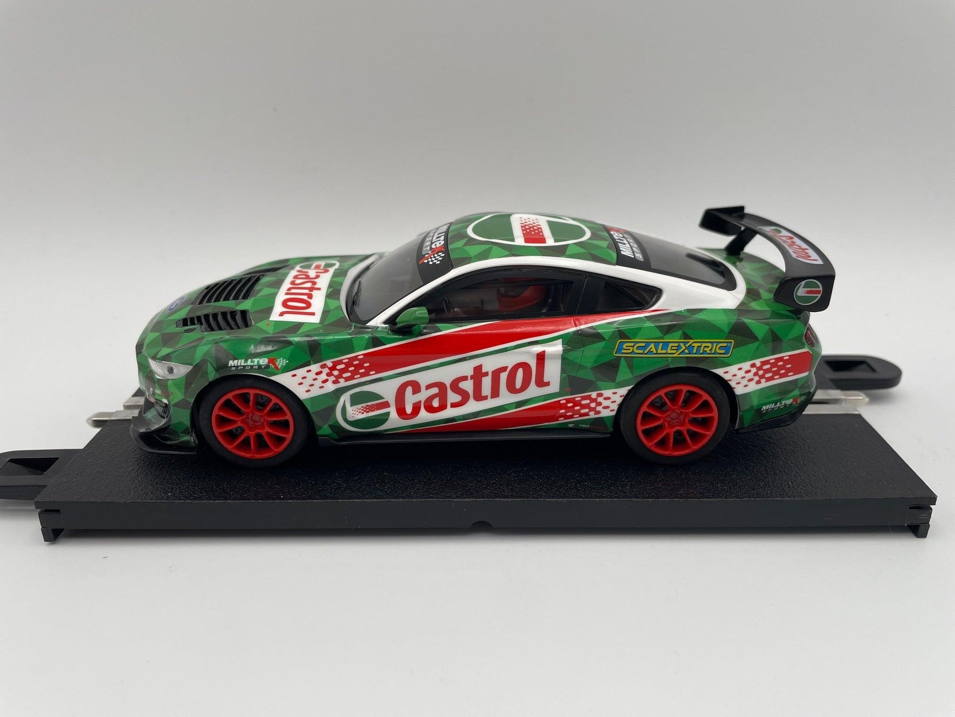 Scalextric - Ford Mustang GT4 - Castrol Drift Car - C4327