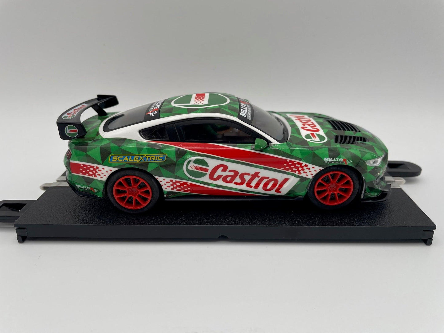 Scalextric - Ford Mustang GT4 - Castrol Drift Car - C4327