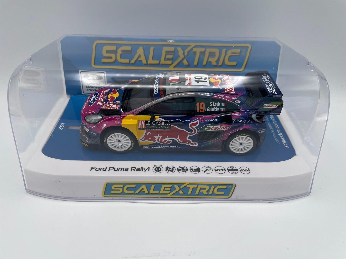 Scalextric - Ford Puma - #19 Red Bull - WRC 2022 - 4WD - C4448