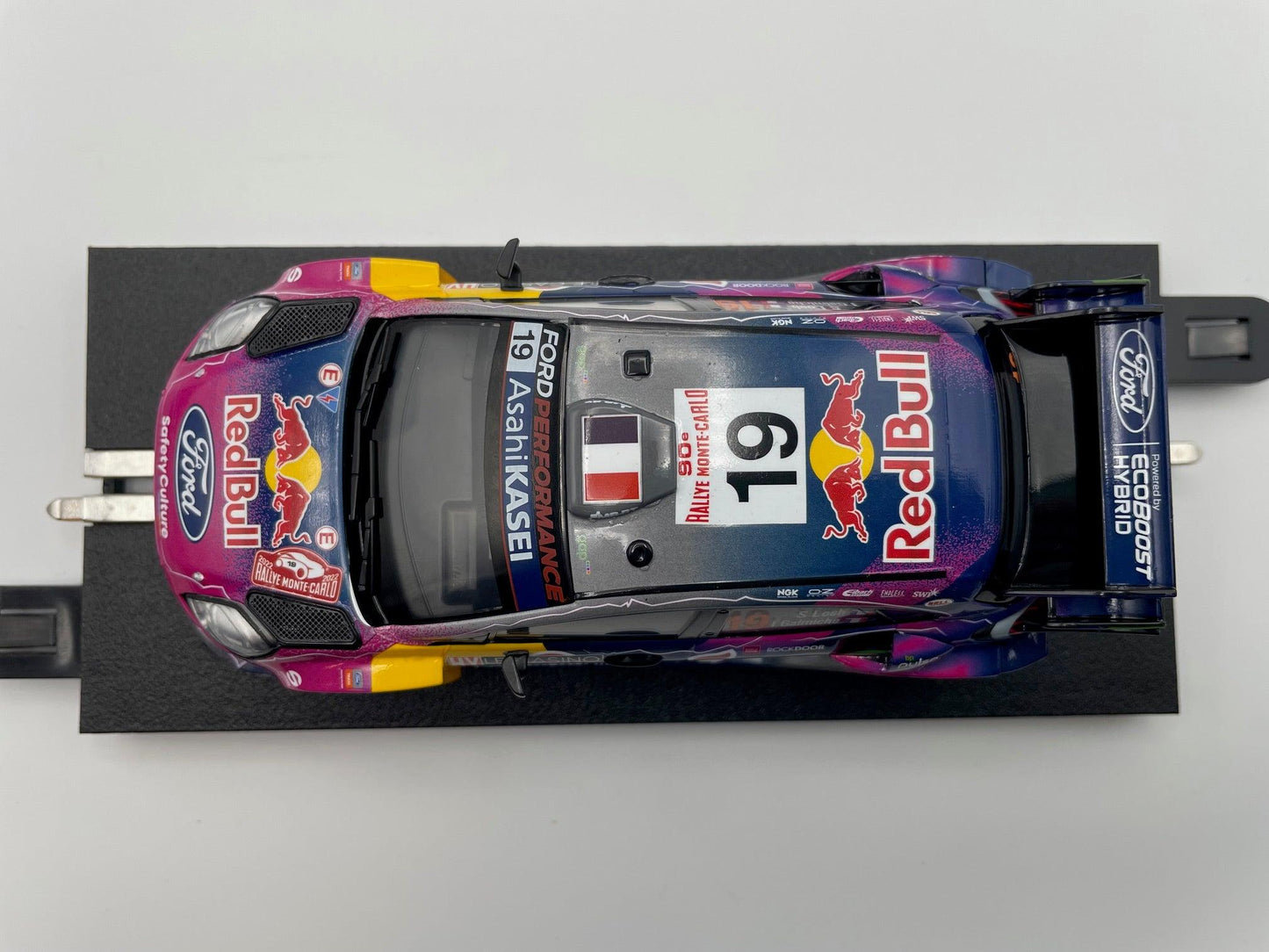 Scalextric - Ford Puma - #19 Red Bull - WRC 2022 - 4WD - C4448