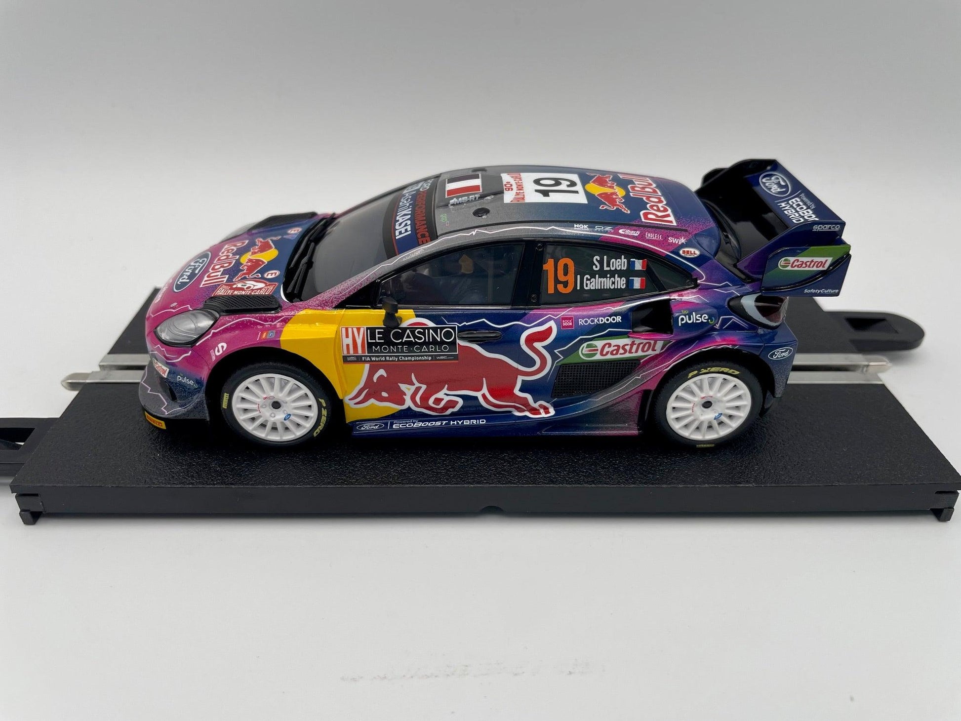 Scalextric - Ford Puma - #19 Red Bull - WRC 2022 - 4WD - C4448