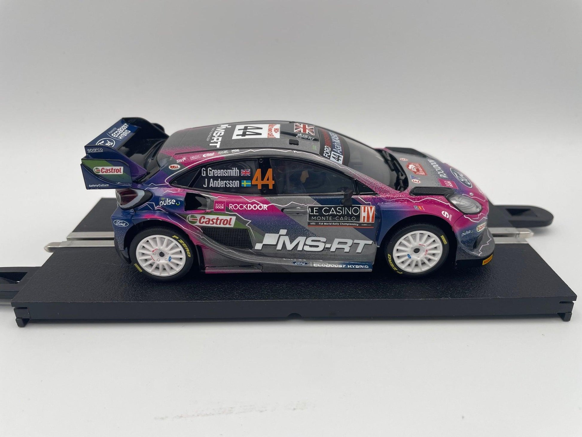 Scalextric - Ford Puma - #44 Gus Greensmith - WRC 2022 - 4WD - C4449