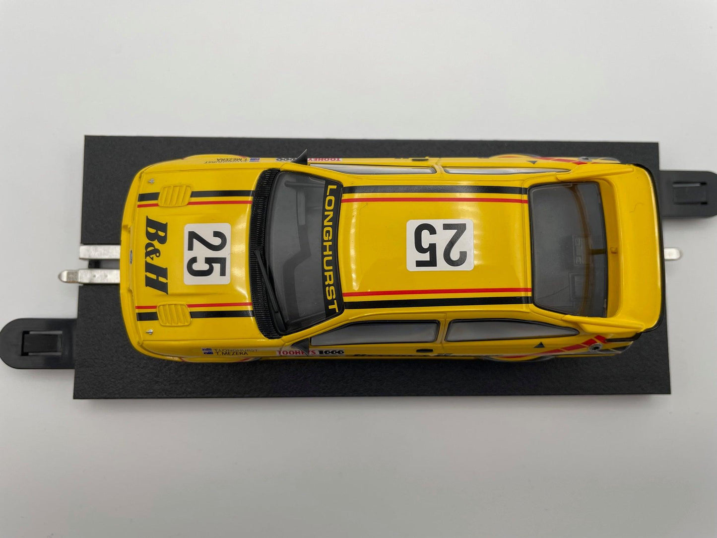 Scalextric - Ford Sierra Cosworth RS500 - #25 Benson & Hedges - Tooheys 1988 - C3868