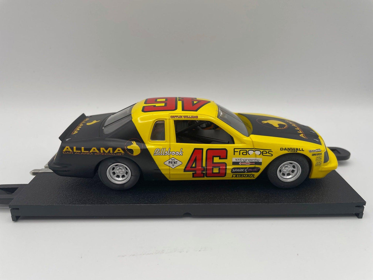 Scalextric - Ford Thunderbird - #46 Allama - NASCAR - C4088