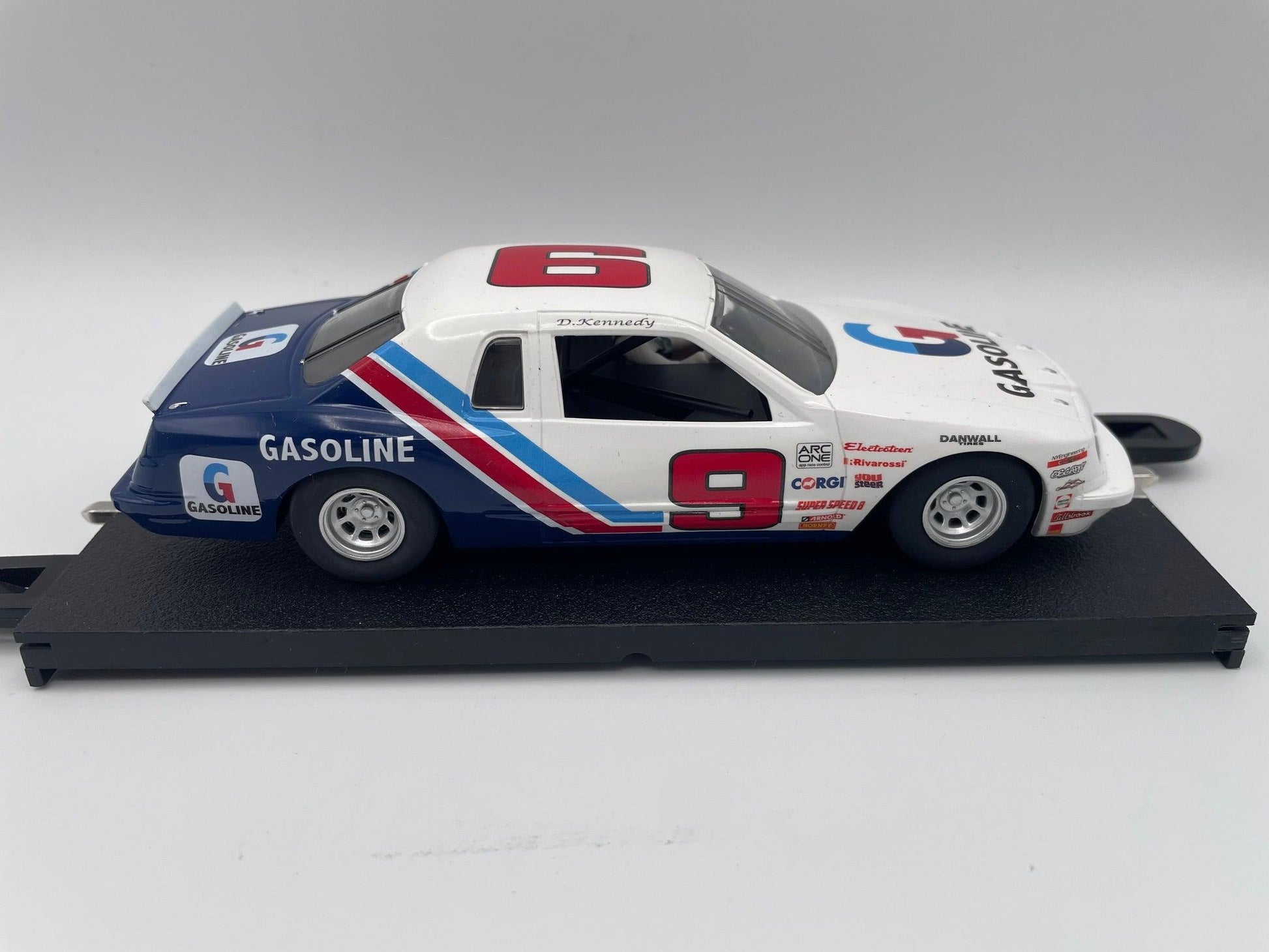 Scalextric - Ford Thunderbird - #9 Gasoline - NASCAR - C4035