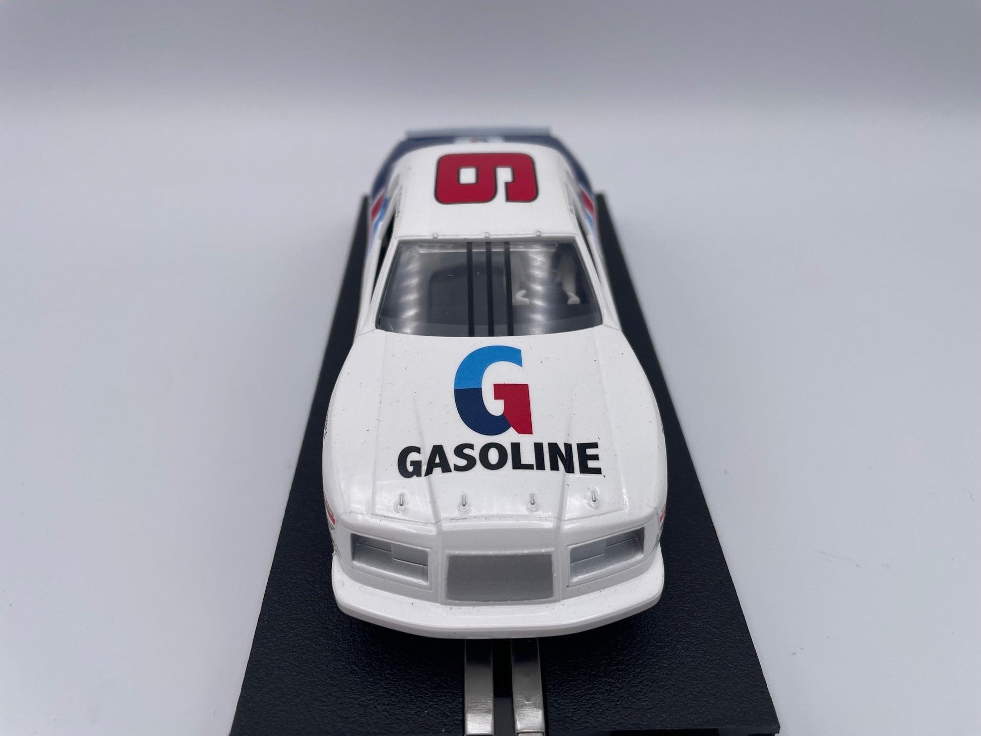 Scalextric - Ford Thunderbird - #9 Gasoline - NASCAR - C4035