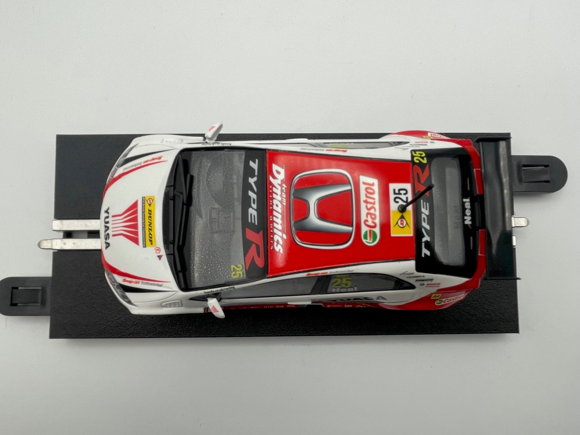 Scalextric - Honda Civic Type R - #25 Yuasa - Matt Neal - BTCC 2015 - 1/32 Slot Car - C3734