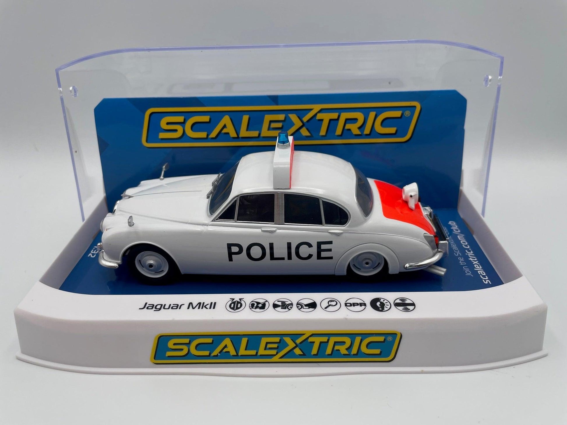 Scalextric - Jaguar Mk. II - Police Edition - C4420