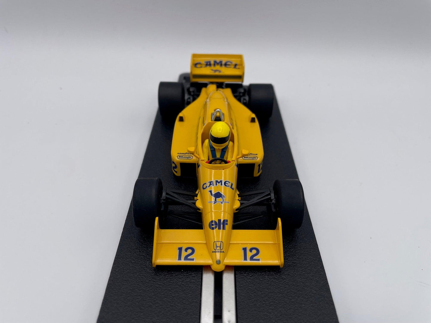 Scalextric - Lotus 99T - #12 Ayrton Senna - Formula 1 1987 - C4251