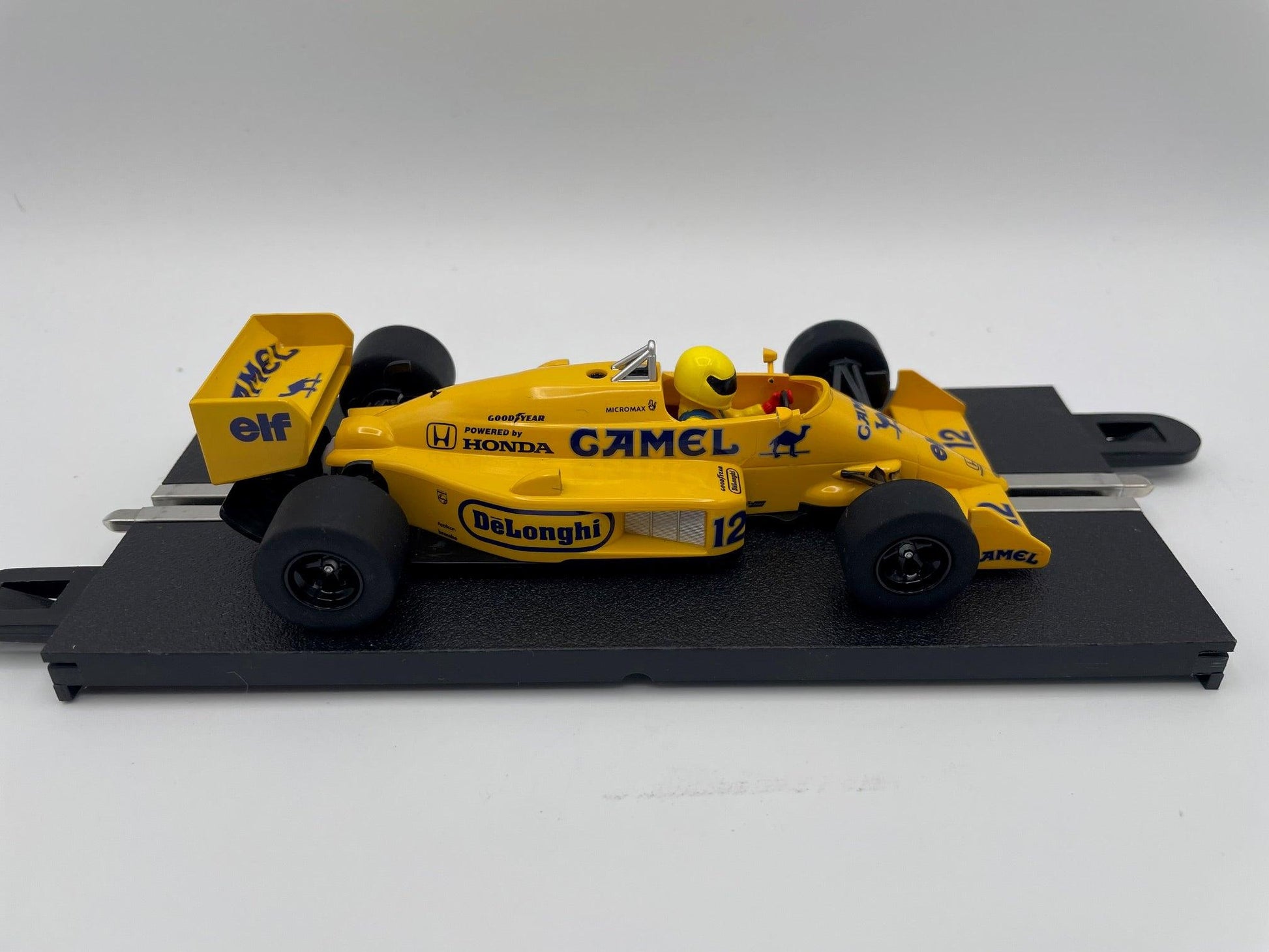 Scalextric - Lotus 99T - #12 Ayrton Senna - Formula 1 1987 - C4251