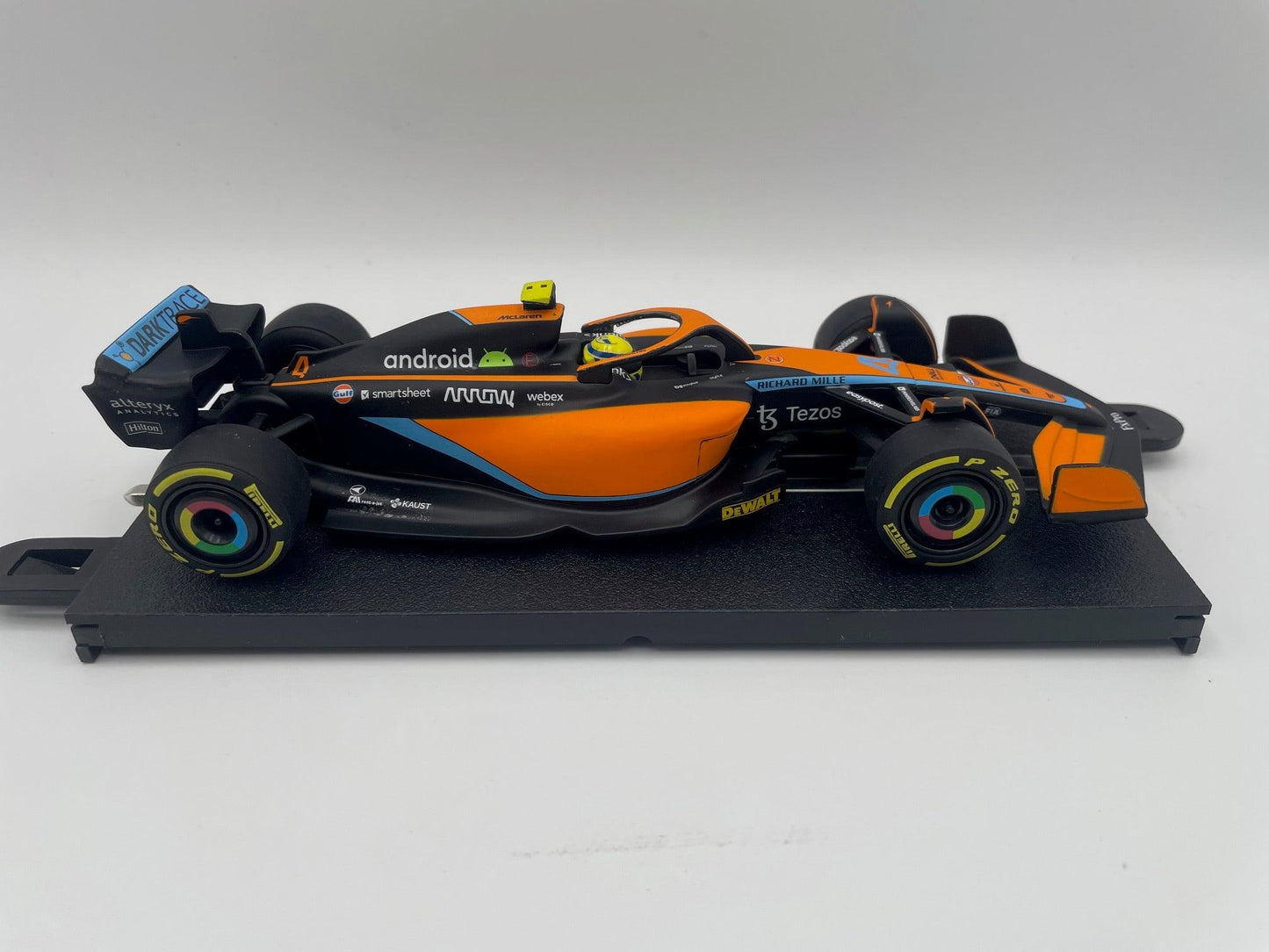 Scalextric - McLaren MCL 36 - #4 Lando Norris - Formula 1 2022 - C4424