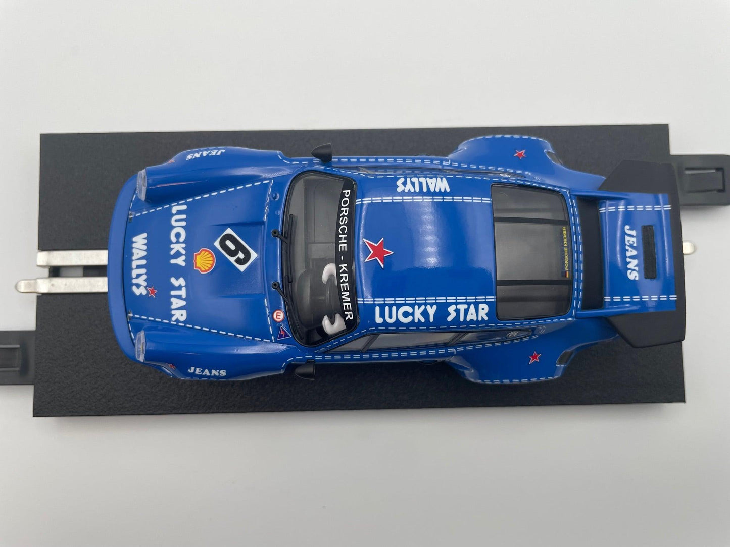 Scalextric - Porsche 911 Carrera RSR 3.0 - #6 Wallys Jeans - DRM 1970’s - C4398