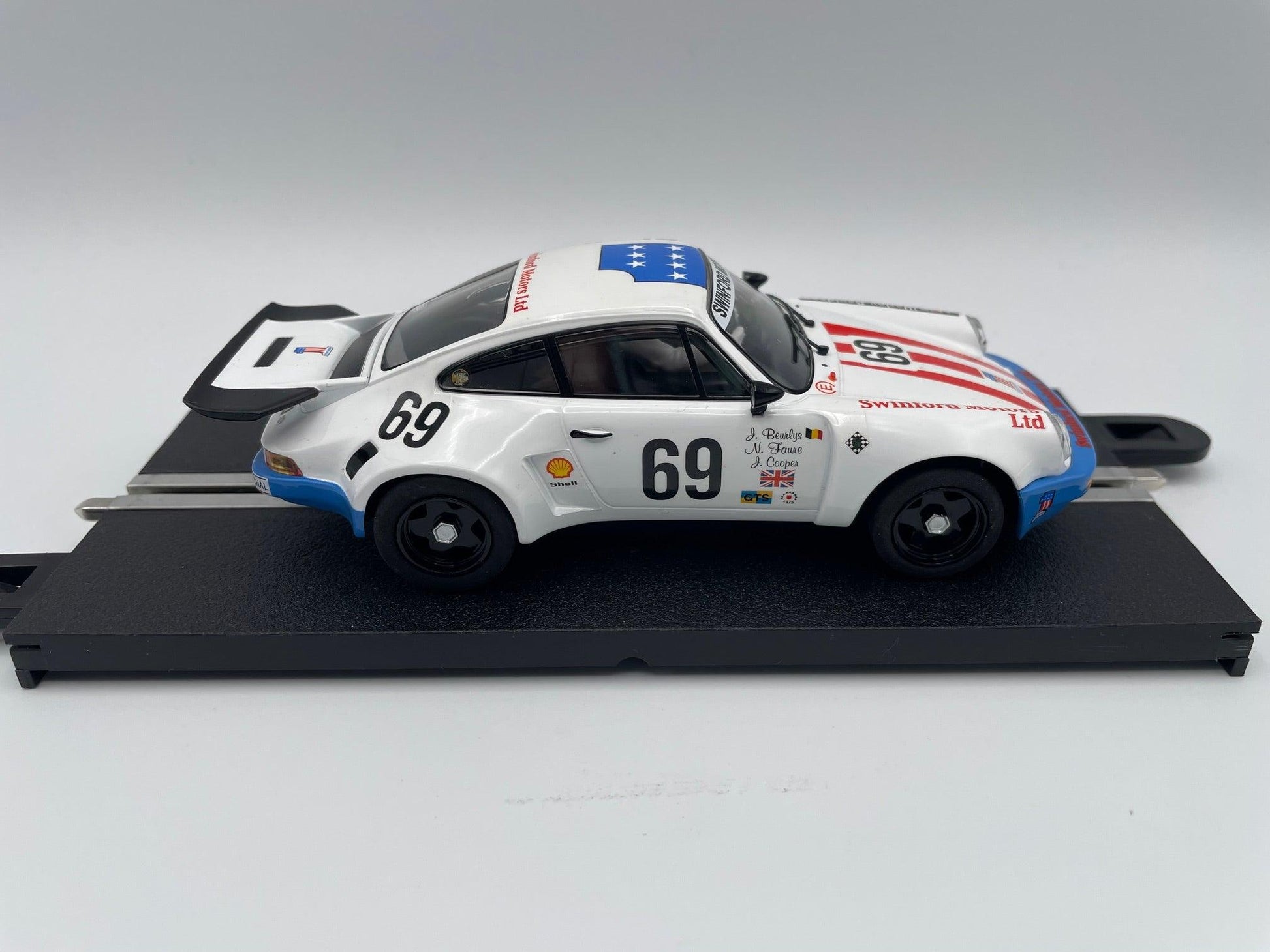 Scalextric - Porsche 911 Carrera RSR 3.0 - #69 Swinford Motors - Le Mans 1975 - C4351