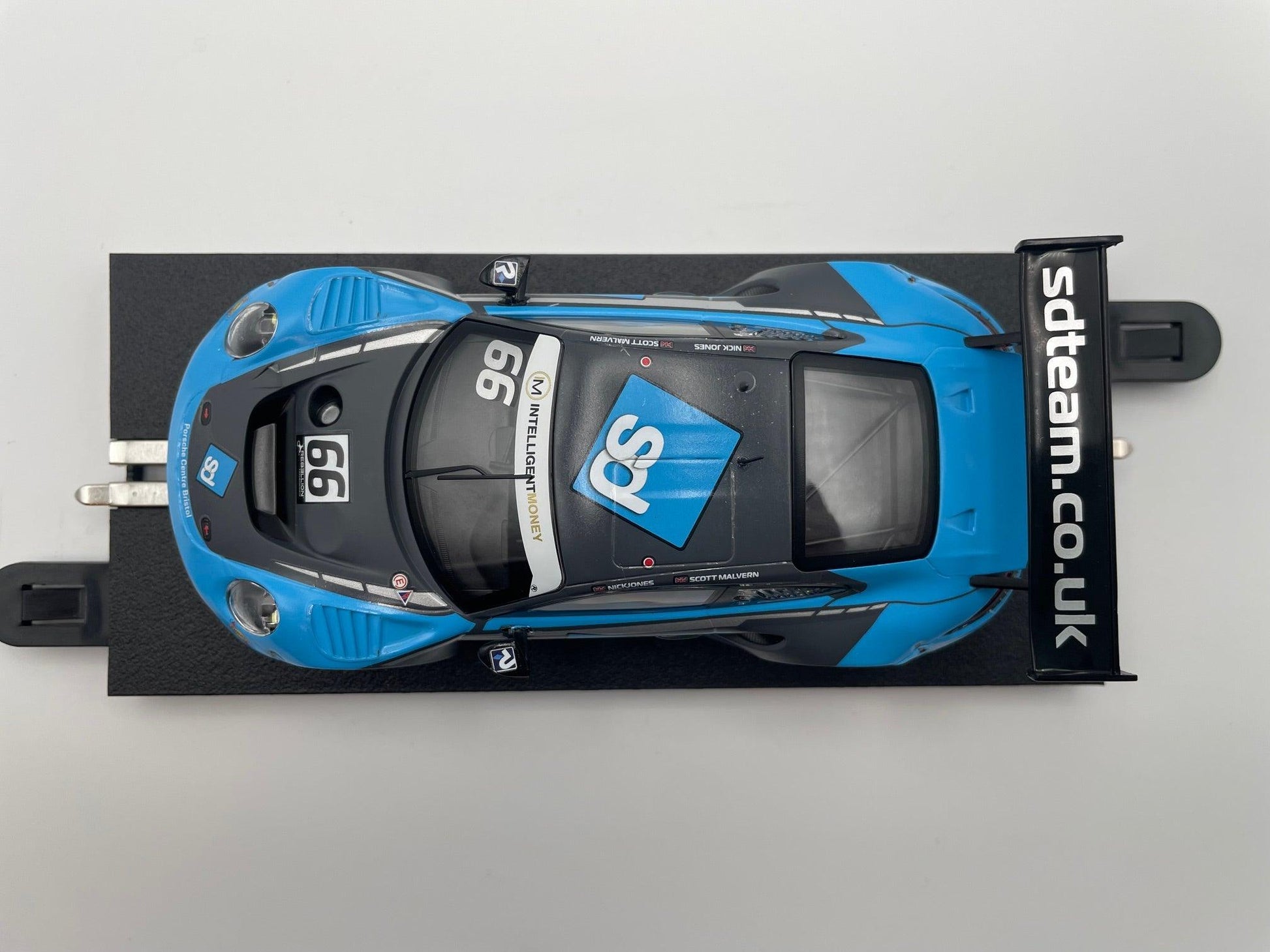 Scalextric - Porsche 911 GT3 R - #66 SD Team - British GT 2022 - C4415