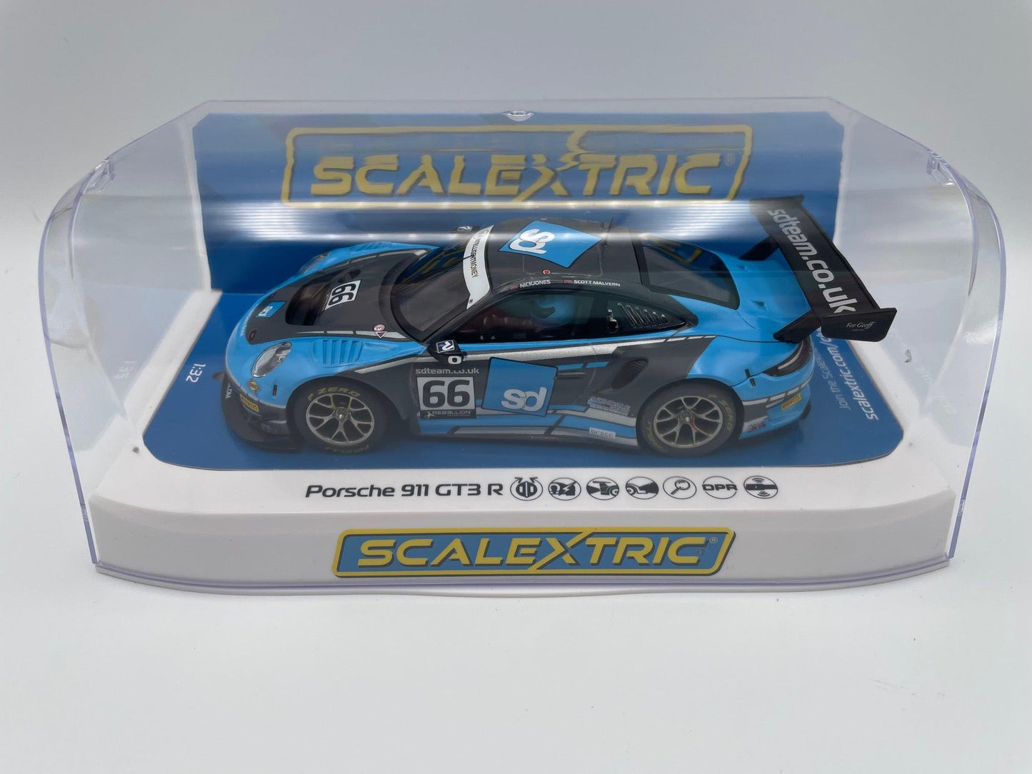 Scalextric - Porsche 911 GT3 R - #66 SD Team - British GT 2022 - C4415