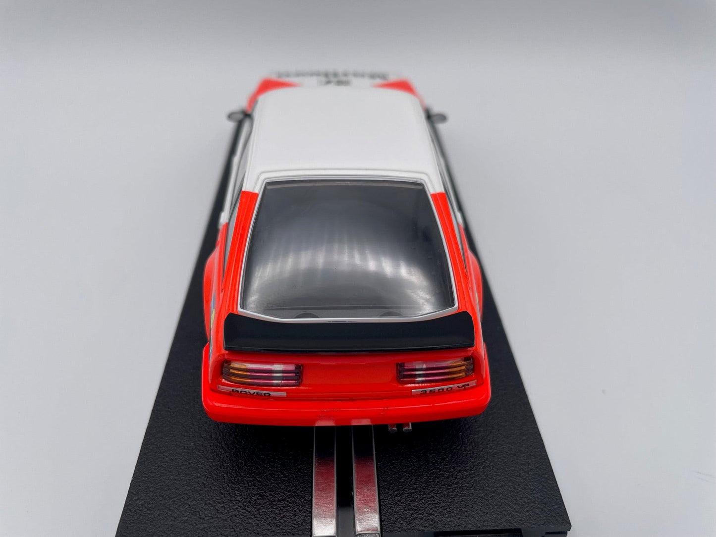 Scalextric - Rover SD1 - #27 Marlboro - French Supertouring 1985 - C4416