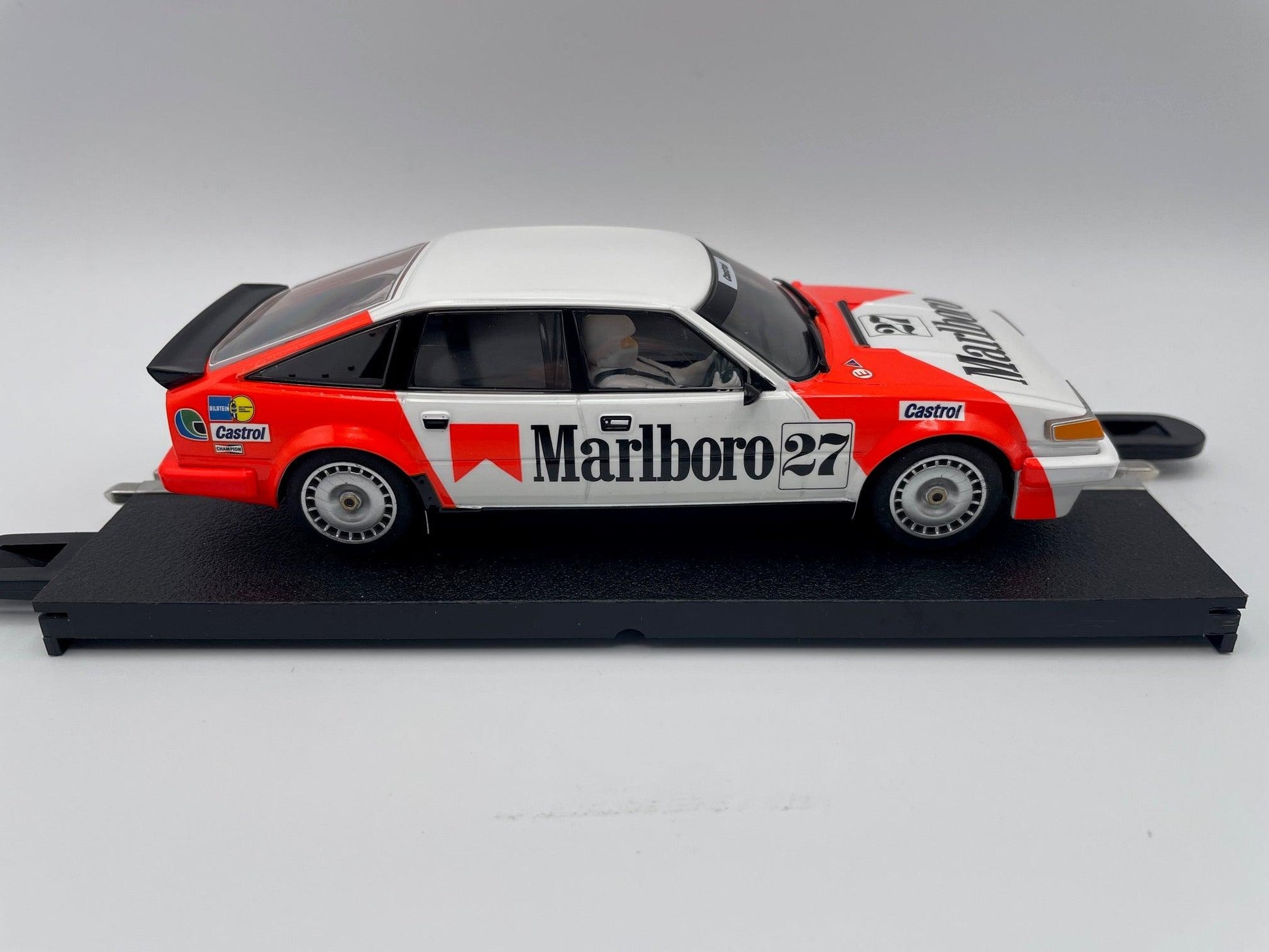 Scalextric - Rover SD1 - #27 Marlboro - French Supertouring 1985 - C4416 Unboxed