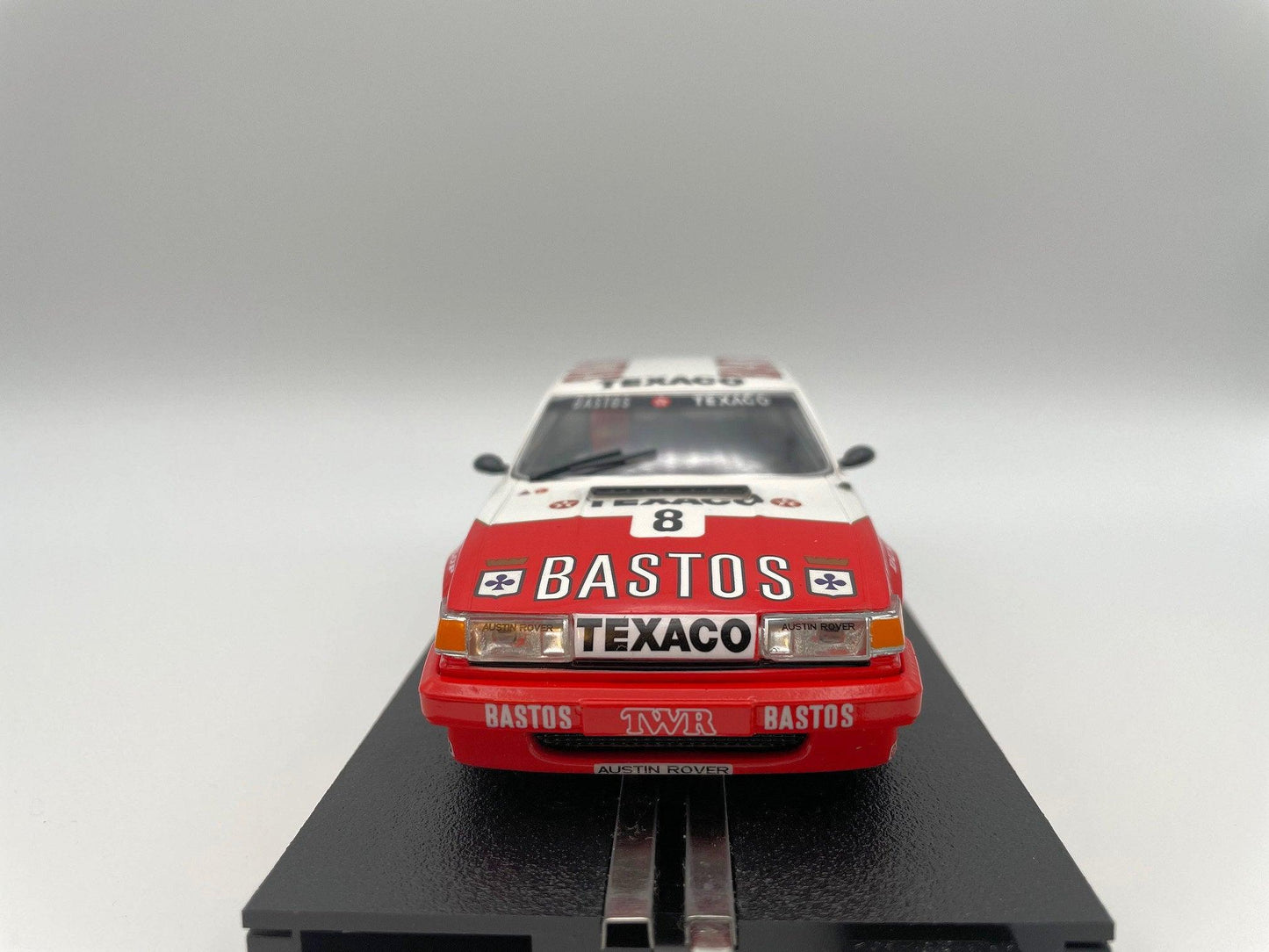 Scalextric - Rover SD1 Vitesse - #8 Bastos - Donington 1986 - C4299