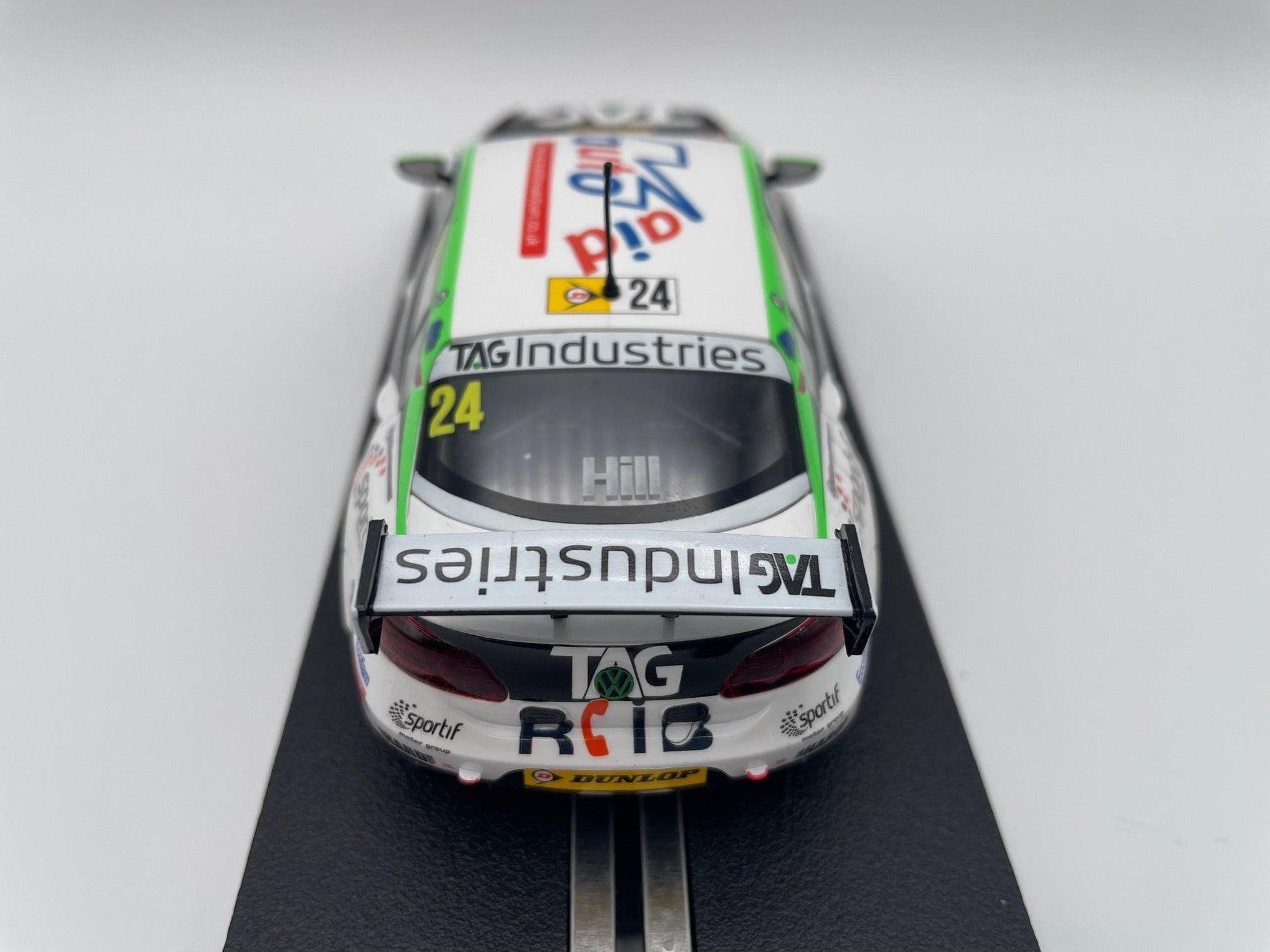 Scalextric - VW Passat CC - #24 TAG - BTCC 2017 - C3918