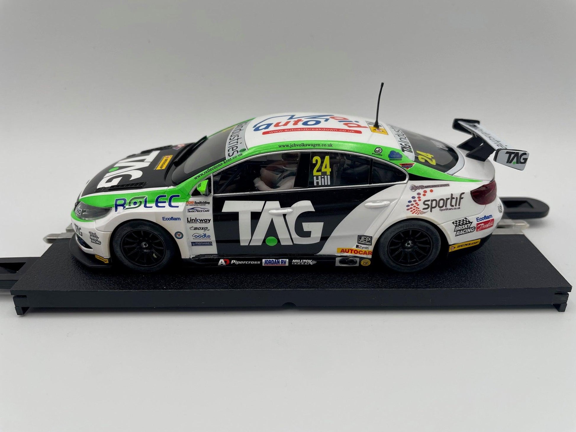 Scalextric - VW Passat CC - #24 TAG - BTCC 2017 - C3918