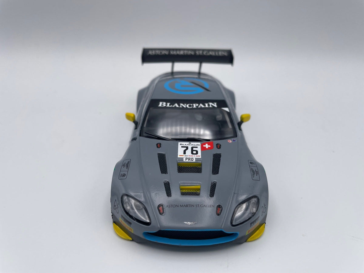 SCX 1:32 | Body Shell | Aston Martin V12 Vantage GT3 | E10393 / U10393 | 1/32 Slot Car Parts
