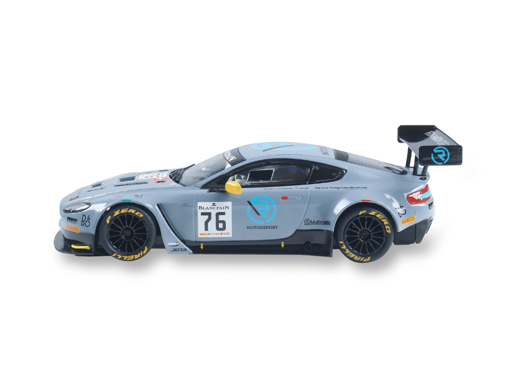 SCX Classic | Aston Martin V12 Vantage GT3 | 76 R-Motorsport | U10393 | 1/32 Slot Car