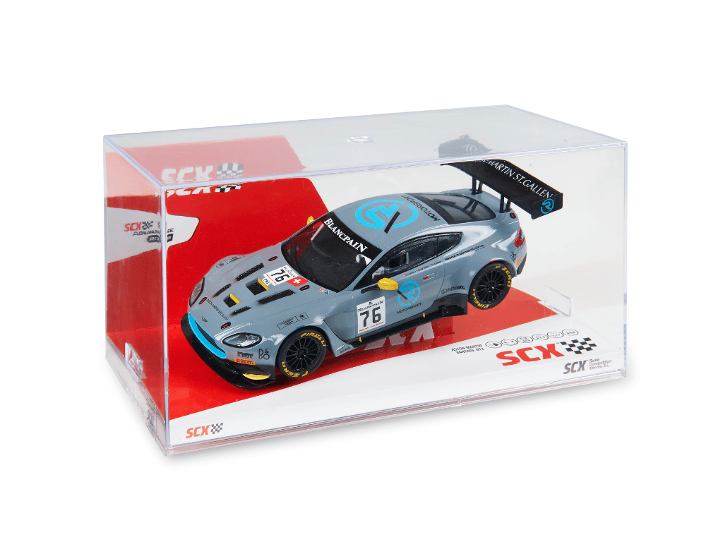 SCX Classic | Aston Martin V12 Vantage GT3 | 76 R-Motorsport | U10393 | 1/32 Slot Car