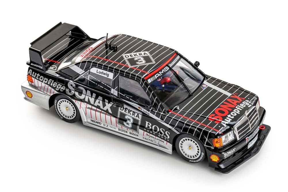 Slot.it | Mercedes - Benz 190 E 2.5‑16 Evo II | 3 Sonax | CW25 | 1/32 Slot Car